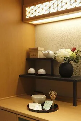 Kyoto Brighton Hotel 5*,