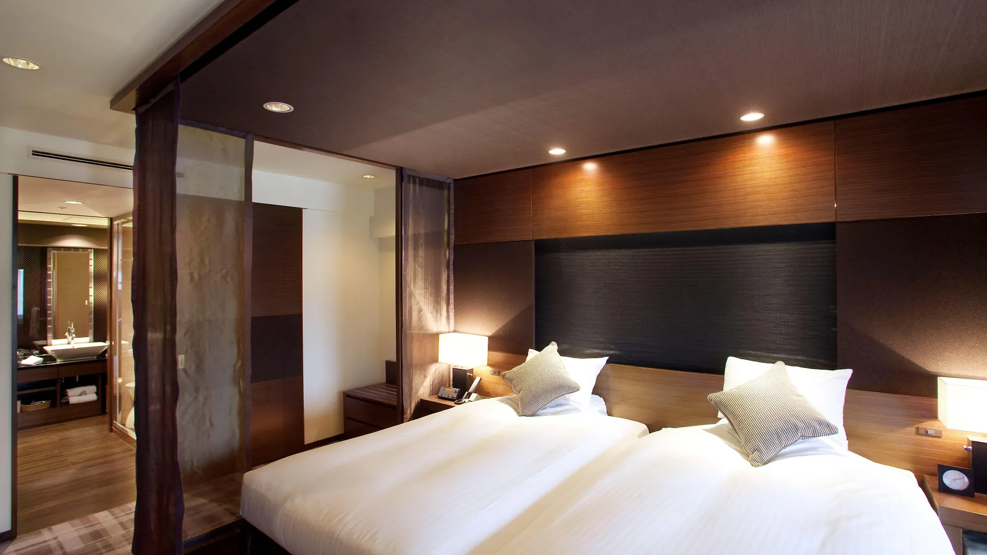 Kyoto Brighton Hotel 5*,  Япония